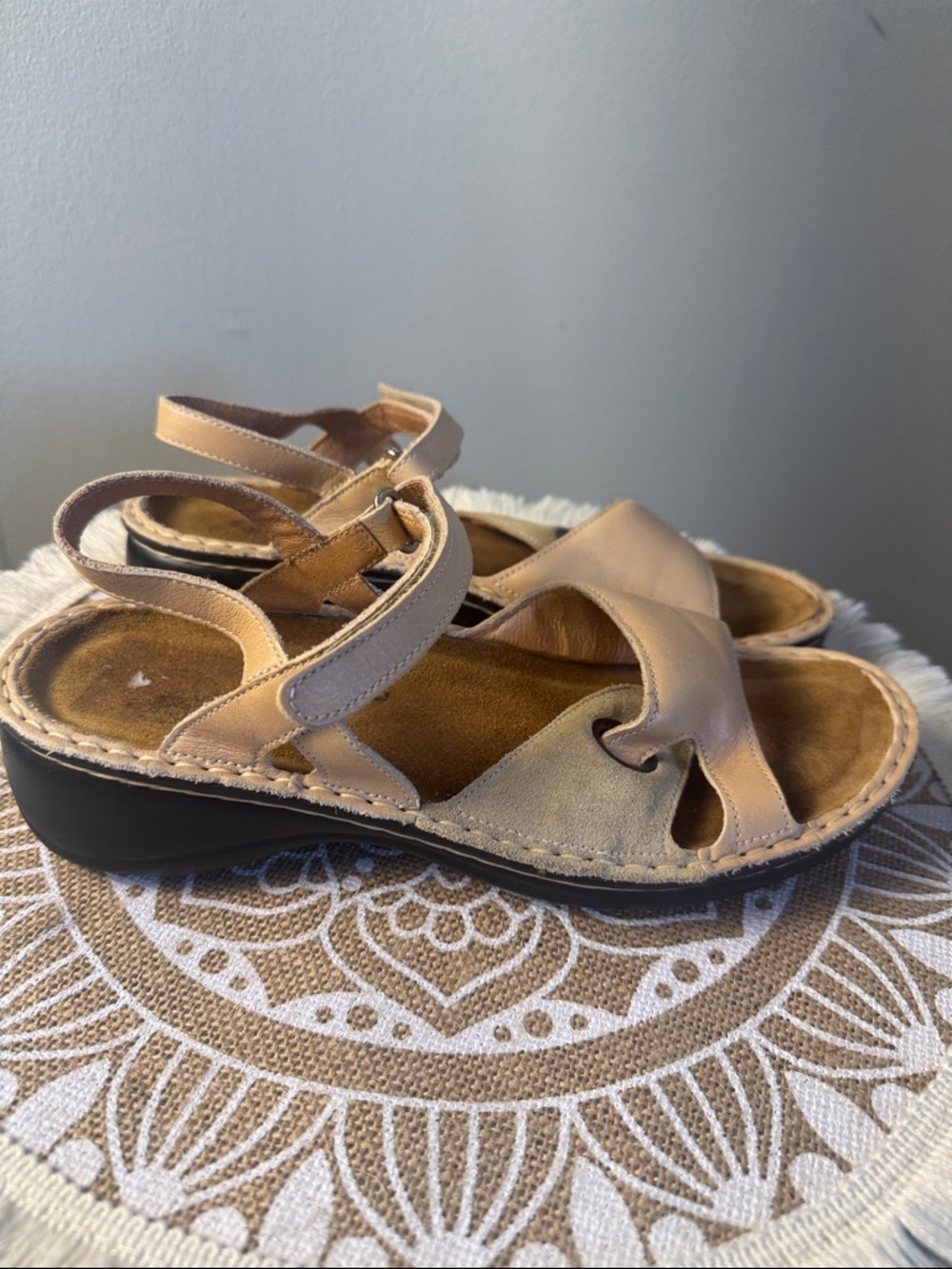 NAOT Women's Sandals TAN Beige LEATHER Size 38